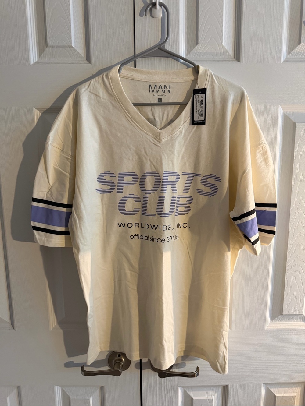 Boohoo Cream V-Neck Tee with Blue and Black Stripe Detail